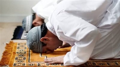 هل صلاة التهجد تغني عن التراويح؟ وكيفية أدائها ؟