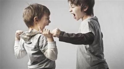 اكتشفي السبب الحقيقي وراء تصرفات طفلك وكيفية التعامل معه بخطوات بسيطة
