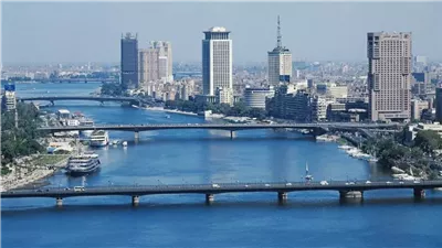 الارصاد.. طقس الجمعة متقلب بين حرارة النهار وبرودة الليل