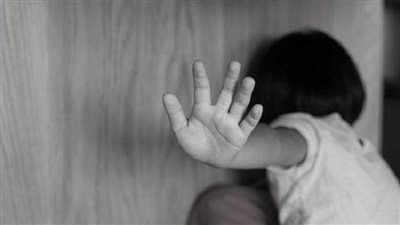 جدة « ياسين».. بنتعذب عشانه وبنحاول نخفف عنه ومش عارفين ناخد حقه