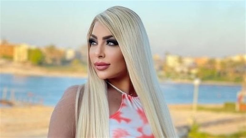 سارة خليفة 