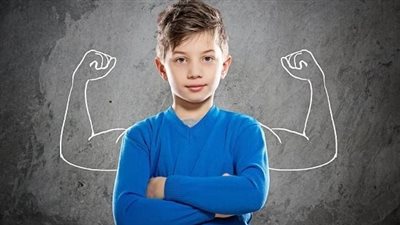 استعد لامتحانات نهاية العام.. 3 خطوات لتعزيز ثقة طفلك بنفسه