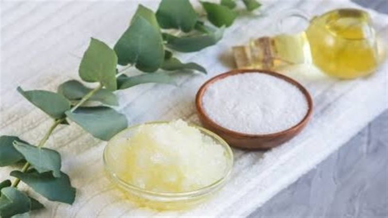مقشرات طبيعية 