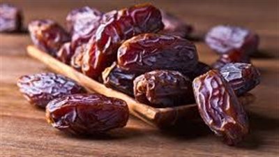 «الزراعة الذهبية».. مصر تتحول لمركز عالمي في إنتاج وتصدير التمور الفاخرة