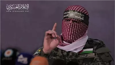 من هو أبو عبيدة؟.. الصوت الغامض الذي أرعب إسرائيل لسنوات
