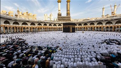 المسجد الحرام يستعد لصلاة الخسوف غدا مع إمامة الشيخ بدر التركي