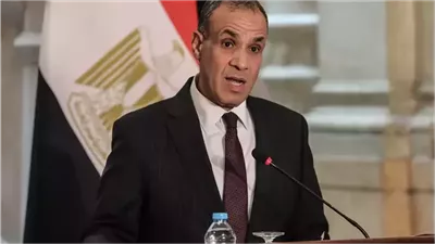 وزير الخارجية.. فتح الطرق وإزالة الحواجز أمام السفارات الأجنبية بالقاهرة