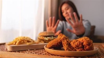 أطعمة ومشروبات ترفع «الكوليسترول» تجنبها لصحة قلبك