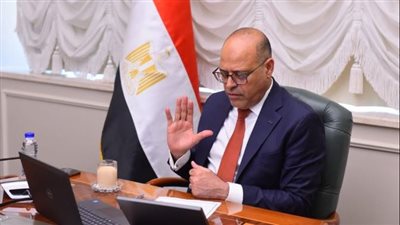 وزير العمل.. تفتيش المصانع بحملات تشارك بها سبع جهات