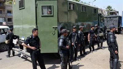 الأمن يكشف ملابسات إطلاق شقيق النار على أب وأبنائه بقنا