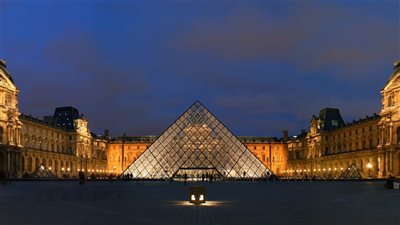 الأزمة الأخيرة بمتحف اللوفر تبرز قيمة الآثار المصرية عالميا