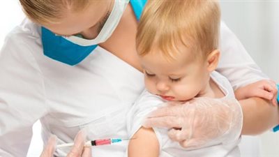 أهم التطعيمات الأساسية لحماية طفلك خلال عام 2026