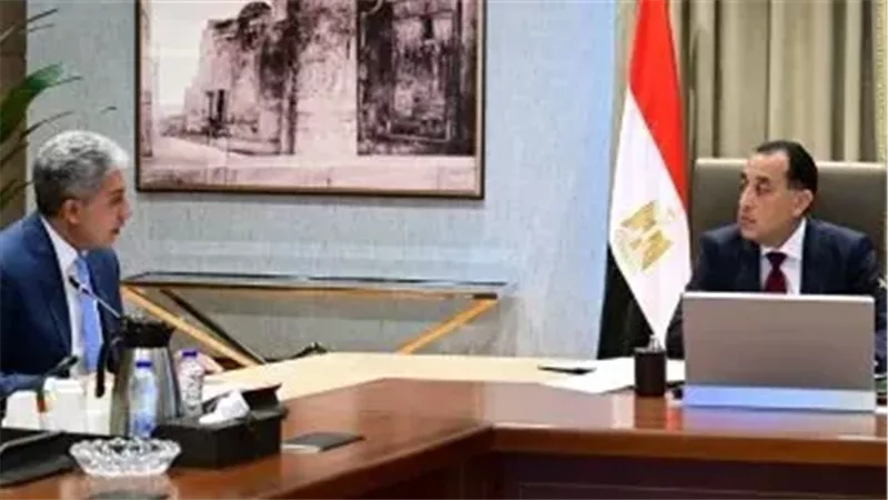 رئيس مجلس الوزراء
