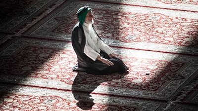 صلاة قضاء الحاجة وطريقة الدعاء فيها لتفريج الكرب