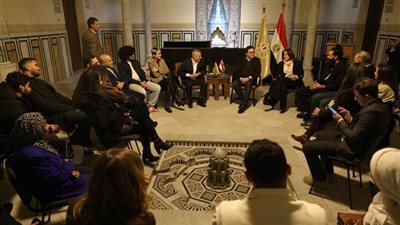 وزير الثقافة يلتقي «كتيبة المؤثرين» لترويج التراث المصري